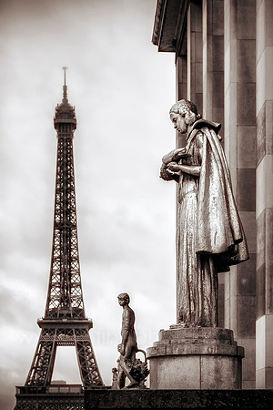 (Untitled) - paris, france   /anita m